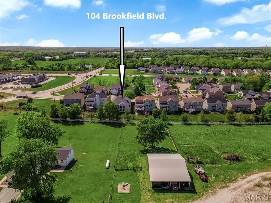 104 Brookfield Boulevard, Wentzville, MO 63385 - #2
