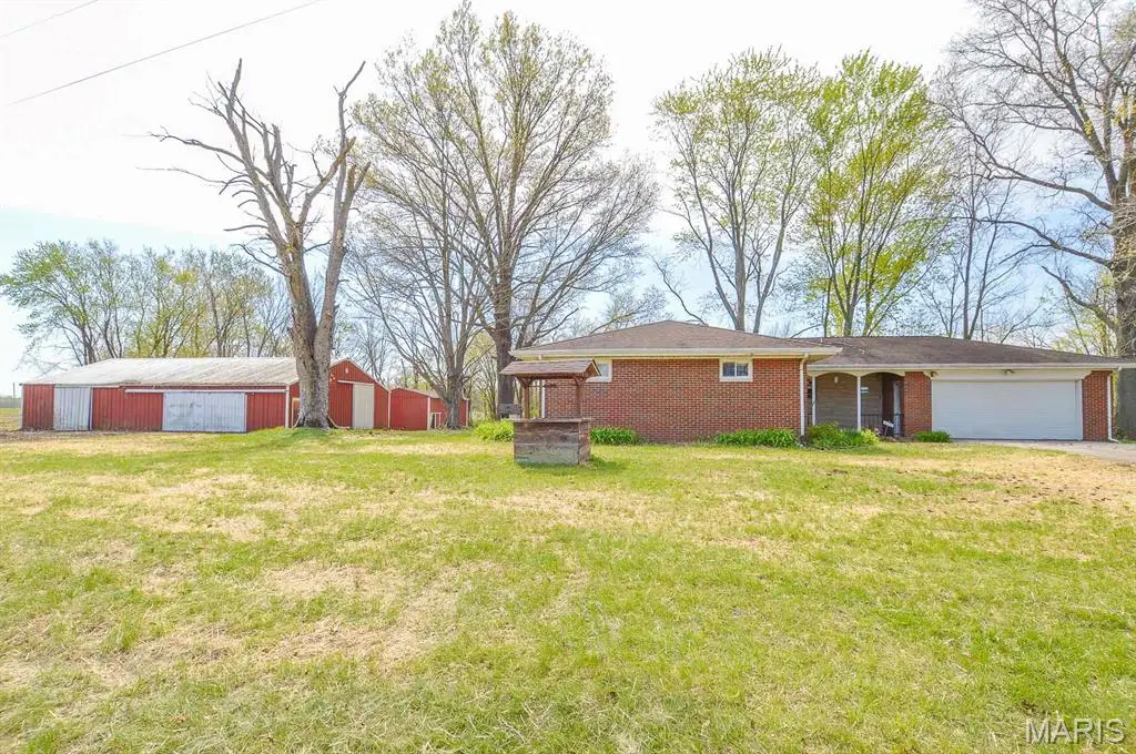 4327 Mascoutah Avenue, Shiloh Valley, IL 62221 - #1
