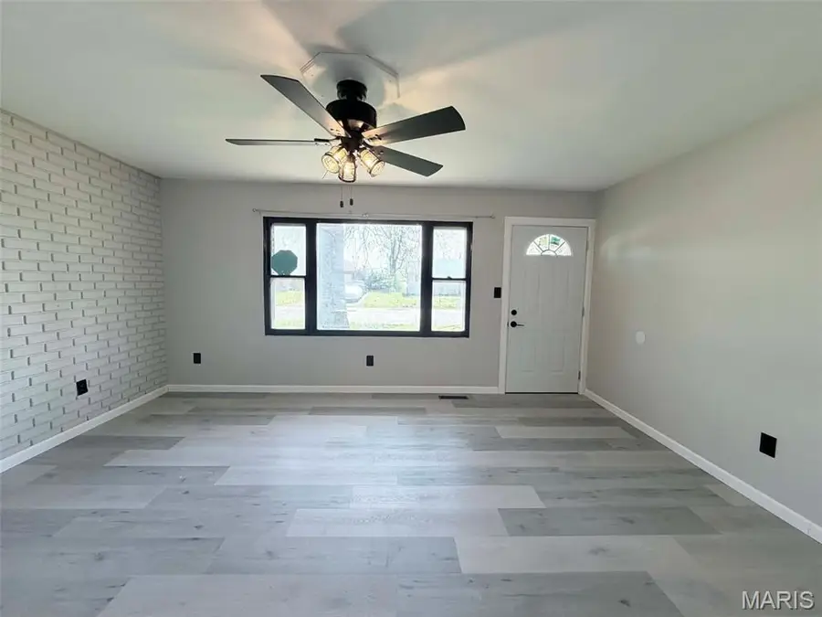 111 Miskell Boulevard, Cahokia, IL 62206 - #3