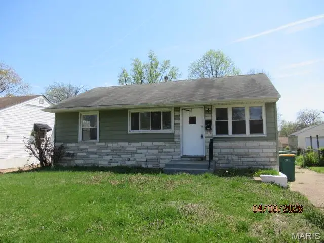 224 Tay Road, Saint Louis, MO 63137 - #1