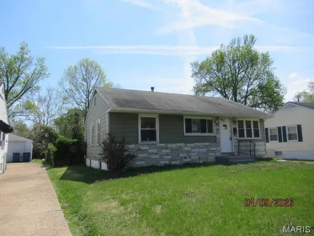 224 Tay Road, Saint Louis, MO 63137 - #3