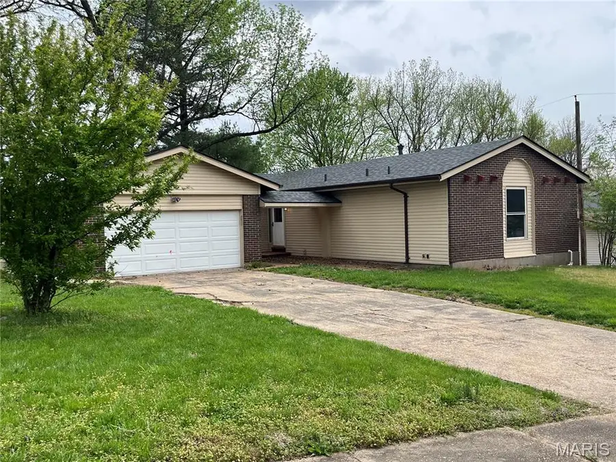 4484 Miletus Drive, Florissant, MO 63033 - #2