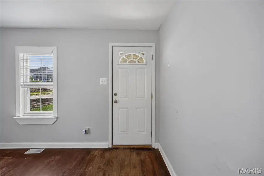 835 Warne Street, Festus, MO 63028 - #3