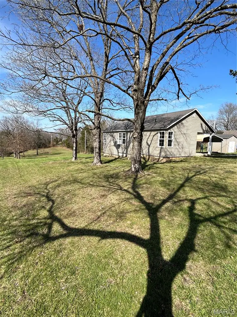 835 Chestnut Street, Bourbon, MO 65441 - #3