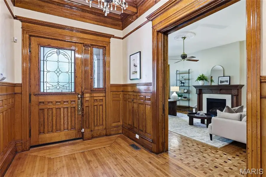 4361 Westminster Place, Saint Louis, MO 63108 - #3