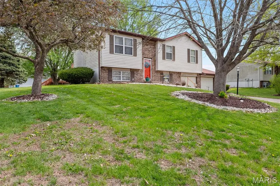 400 Saint Rose Drive, Godfrey, IL 62035 - #3