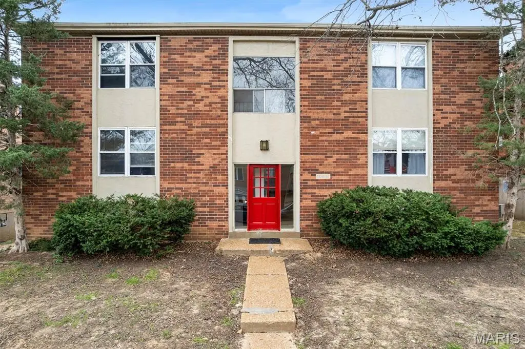 10031 Willdan Drive, Saint Louis, MO 63123 - #1