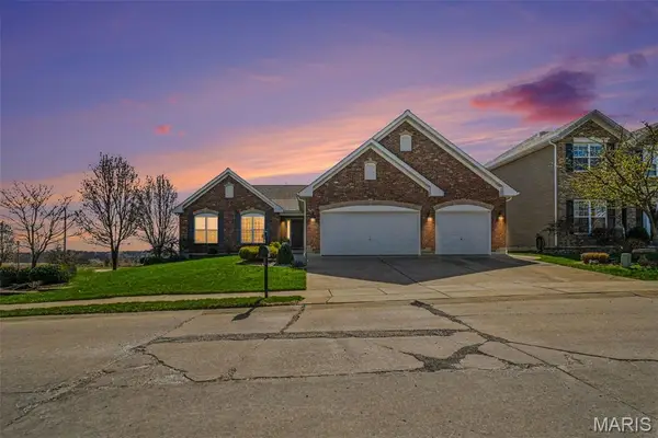 2399 Appaloosa Trail, High Ridge, MO 63049