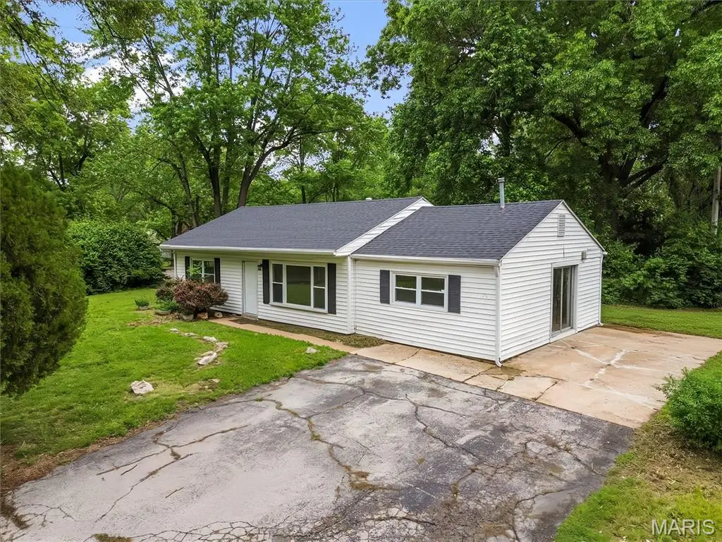 11920 Bridgevale Avenue, Saint Louis, MO 63138 - #1