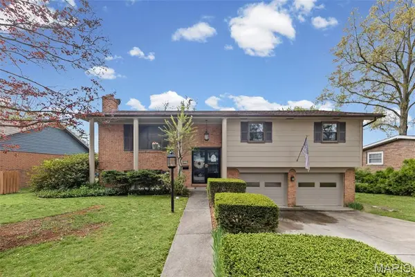 7719 Myrtlewood Drive, Belleville, IL 62223