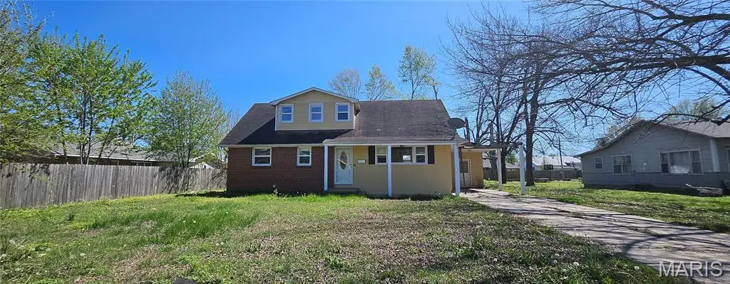 415 E Gladys Street, Sikeston, MO 63801 - #1