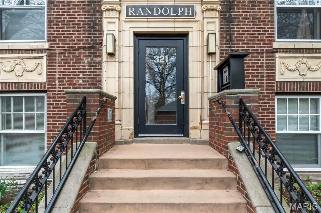 321 Belt #202, Saint Louis, MO 63112 - #1