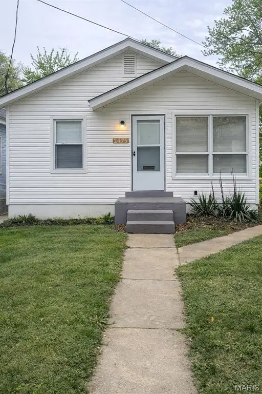 247 S Hartnett Avenue #1/2, St Louis, MO 63135