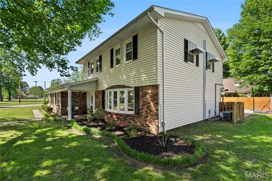 130 Saint Mark Lane, New Madrid, MO 63869 - #2