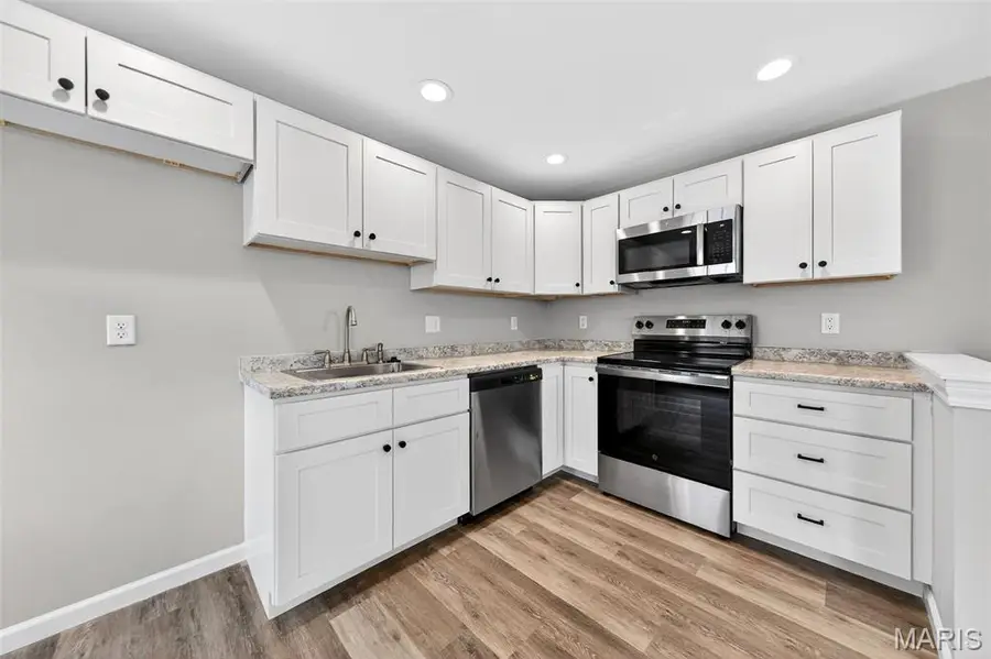 206 Waller Avenue, Saint Louis, MO 63125 - #3