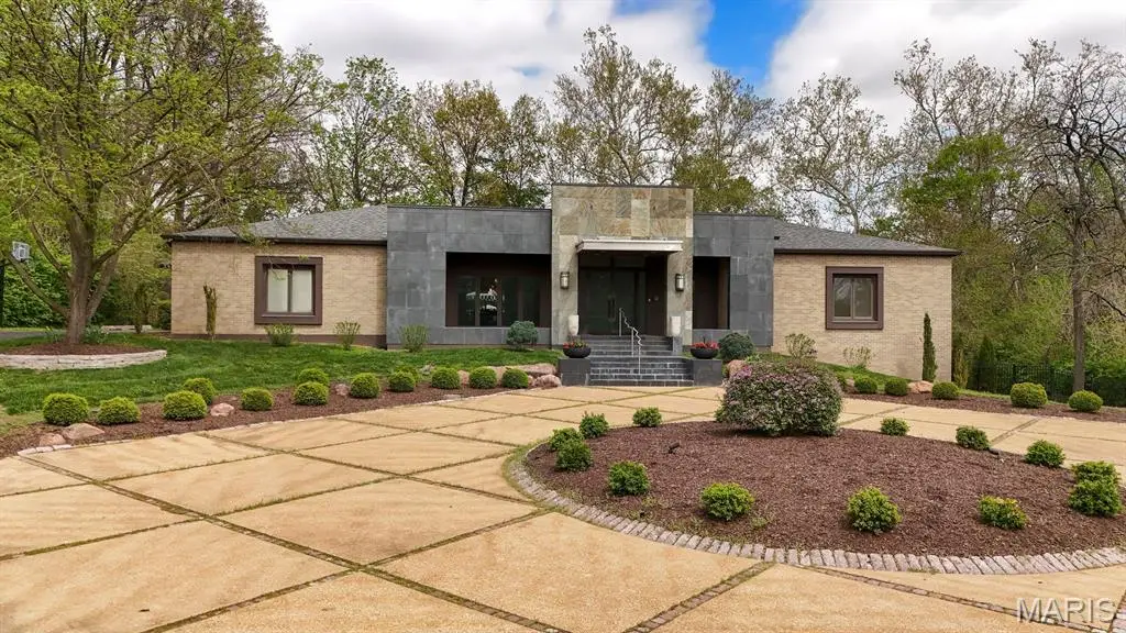 11239 Mosley Hill Drive, Creve Coeur, MO 63141 - #1