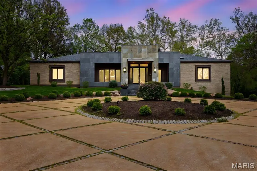 11239 Mosley Hill Drive, Creve Coeur, MO 63141 - #3