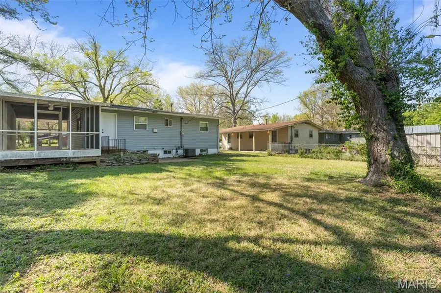 10114 Saffron Drive, Dellwood, MO 63136 - #3