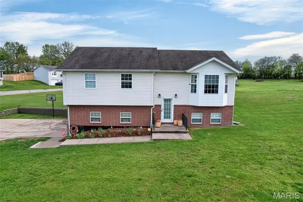 1420 W Madison Avenue, Lebanon, MO 65536