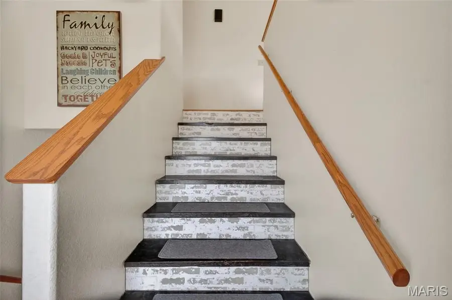 1420 W Madison Avenue, Lebanon, MO 65536 - #2