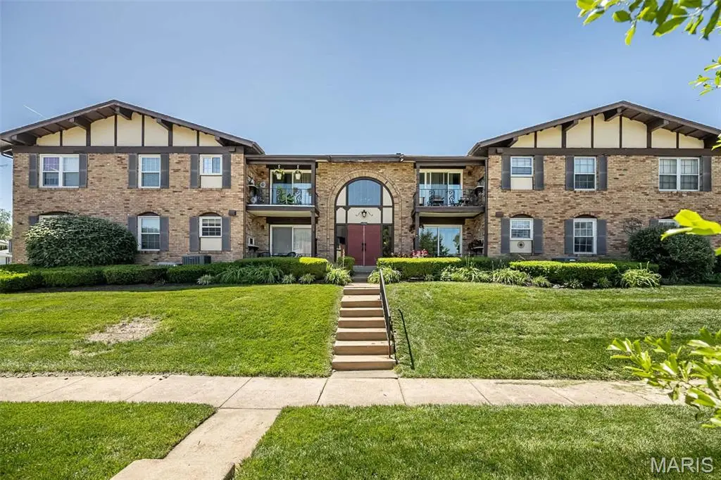 11816 Cresta Verde Drive #D, Saint Louis, MO 63146 - #1