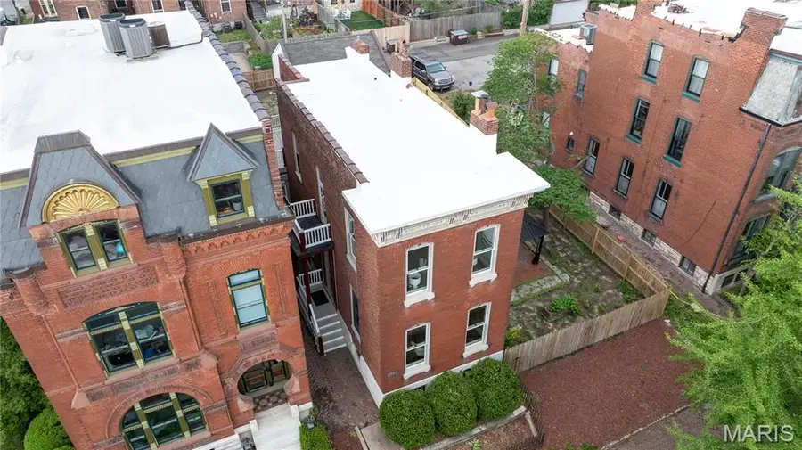 2421 S 13th Street, Saint Louis, MO 63104 - #3