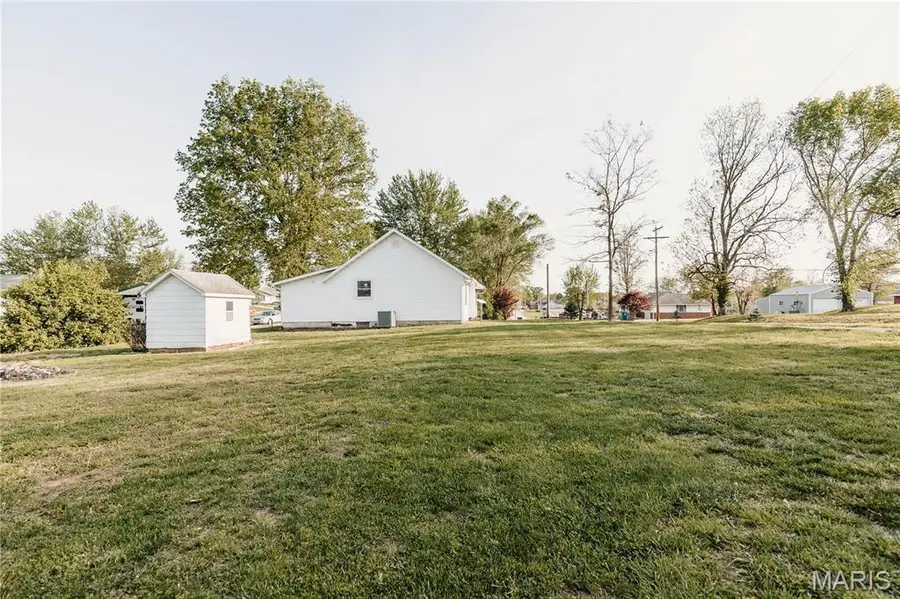 614 10th Street, Vienna, MO 65582 - #3