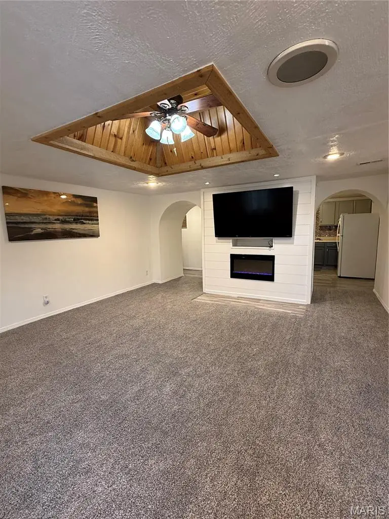 3053 W Grand, Springfield, MO 65802 - #3