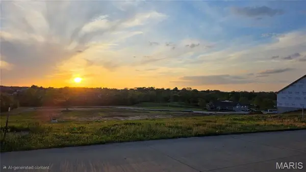 2799 N Crest Drive, Washington, MO 63090