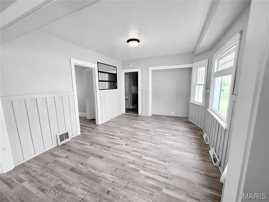 1007 Fulton Avenue, Hannibal, MO 63401 - #3