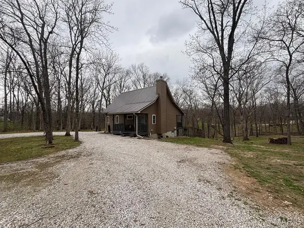 39075 Monroe Road 554, Stoutsville, MO 65283