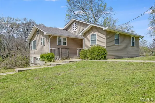 7851 N Illinois Street, Caseyville, IL 62232