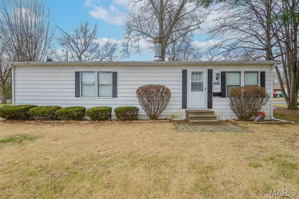 1701 West Boulevard, Belleville, IL 62221 - #1