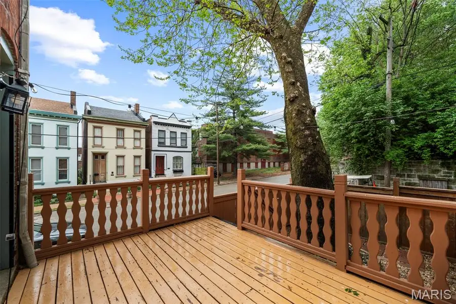 1200 Mackay Place, Saint Louis, MO 63104 - #3