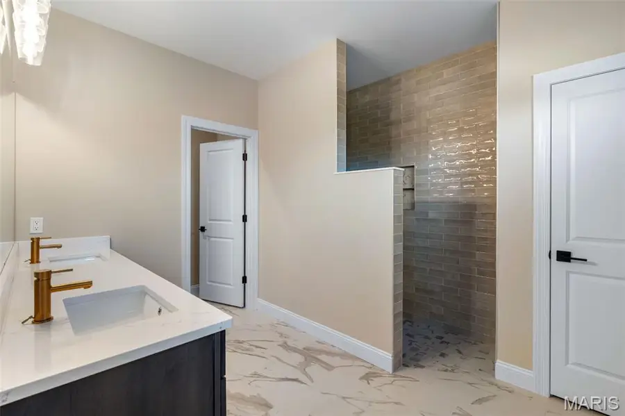 2409 Fiddlers Close #111 STB, Washington, MO 63090 - #3