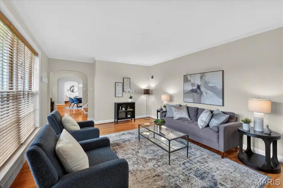 8104 Stratford Drive, Clayton, MO 63105 - #3