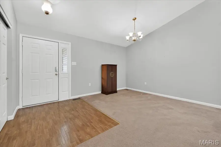 457 Coventry Trail Lane, Maryland Heights, MO 63043 - #2