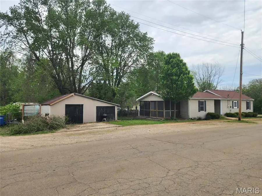 201 N Cantwell Lane, Desloge, MO 63601 - #2