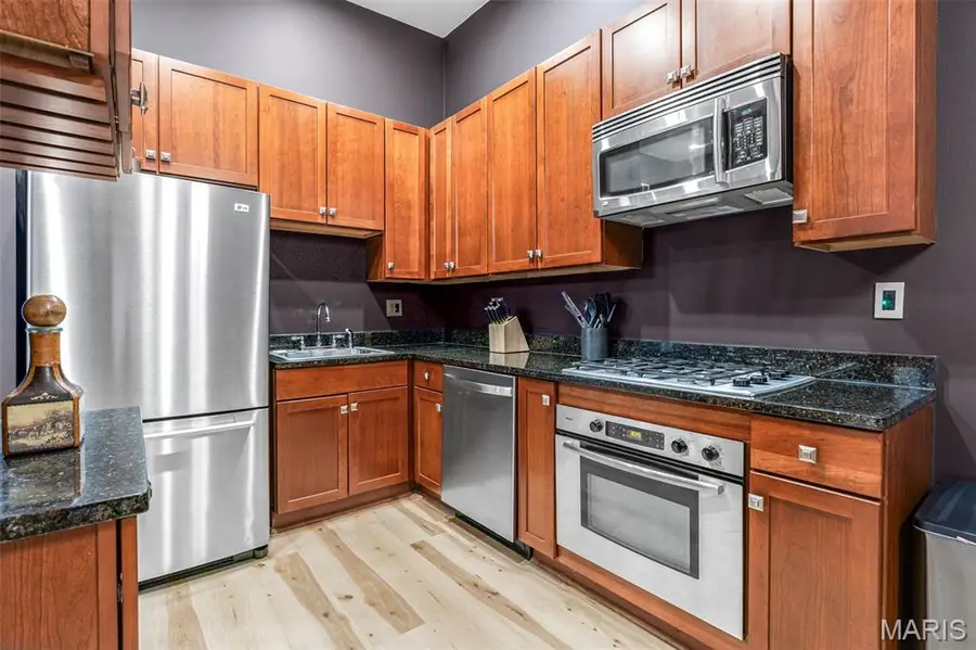 1913 Senate Street #A, Saint Louis, MO 63118 - #3