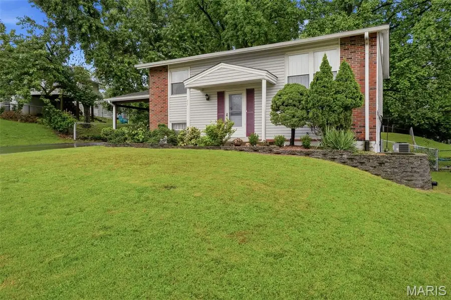 2674 Bennington Place, Maryland Heights, MO 63043 - #2