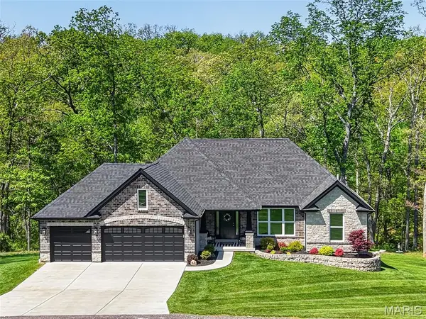 156 Eagle Fork Drive, Moscow Mills, MO 63362