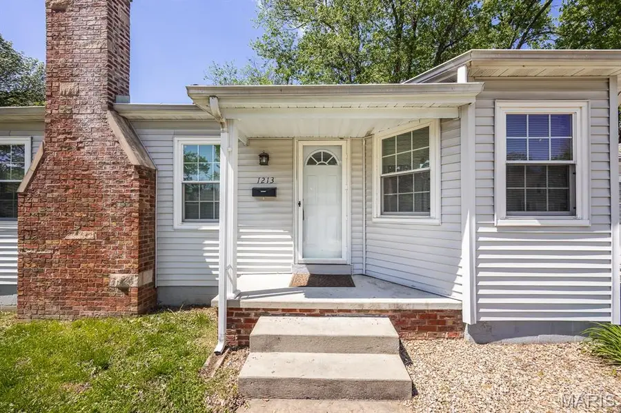 1213 Portland Avenue, Collinsville, IL 62234 - #2