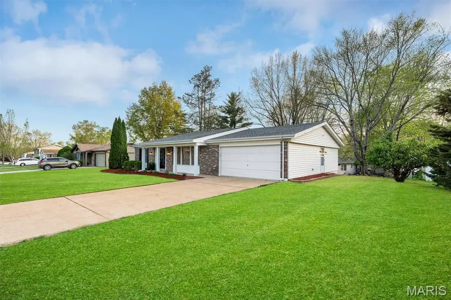 17 Atwood Drive, Saint Peters, MO 63376 - #3