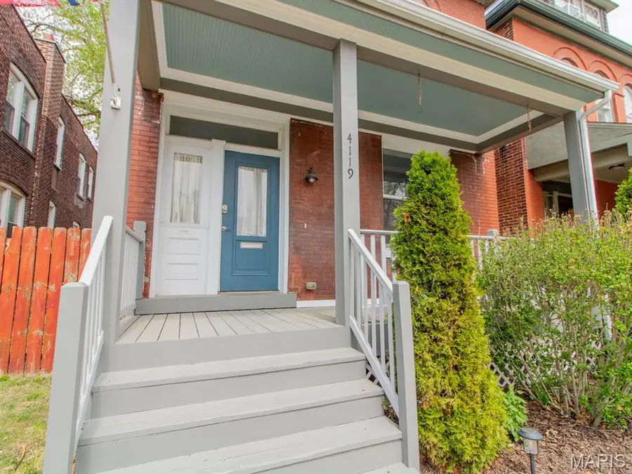 4119 Castleman Avenue, Saint Louis, MO 63110 - #2