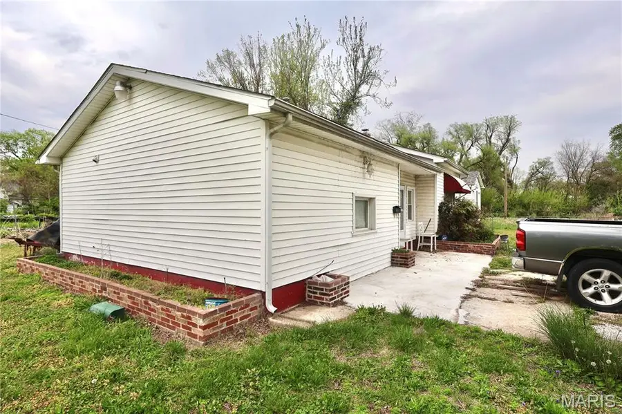 169 Homeside Drive, Alorton, IL 62207 - #3