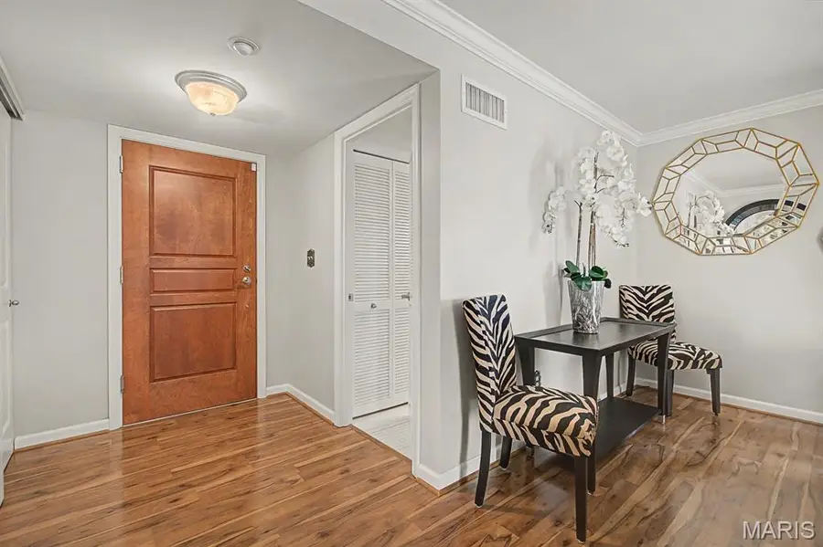 1512 Bedford Forge Court #11, Chesterfield, MO 63017 - #3