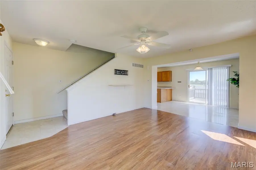 1059 Chesterfield Drive, Wentzville, MO 63385 - #3