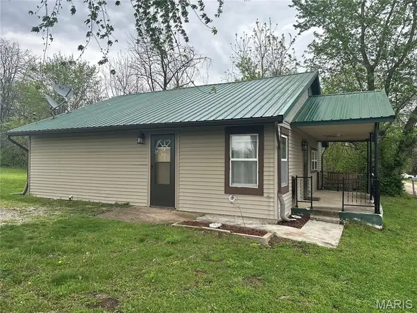 33624 Normal Drive, Eldridge, MO 65463
