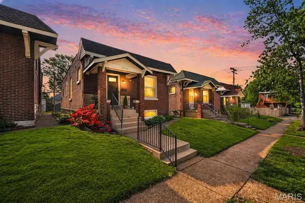 5034 Ray Avenue, St Louis, MO 63116