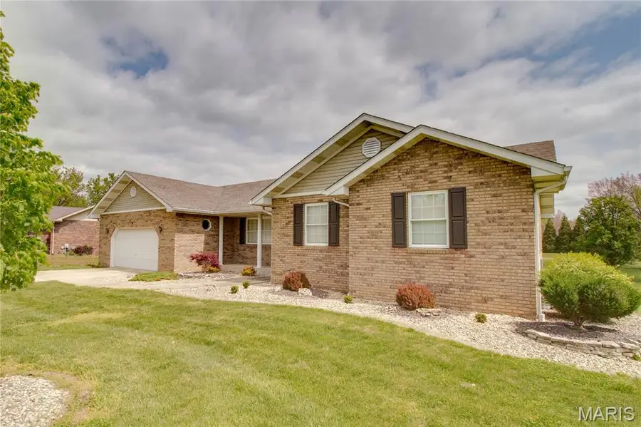 1409 Elmwood Drive, Alton, IL 62002 - #3